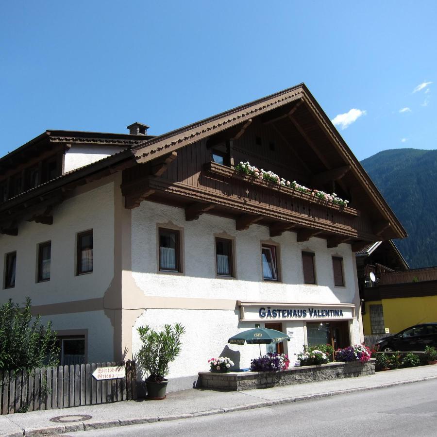 Gaestehaus Valentina Mayrhofen Eksteriør billede